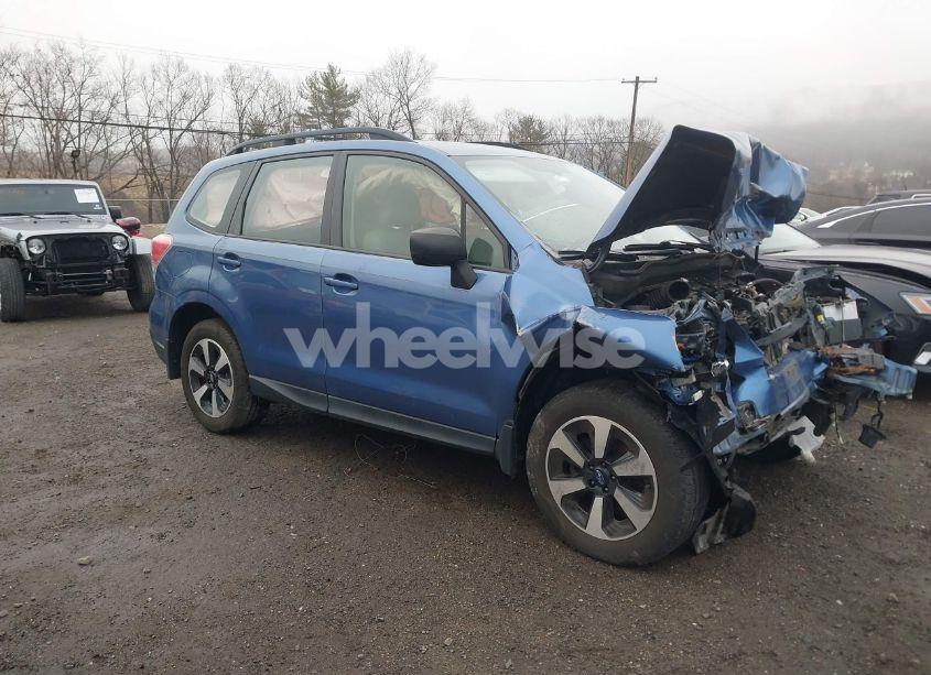 2018 Subaru Forester 2.5I (VIN JF2SJABC5JH497277) main photo