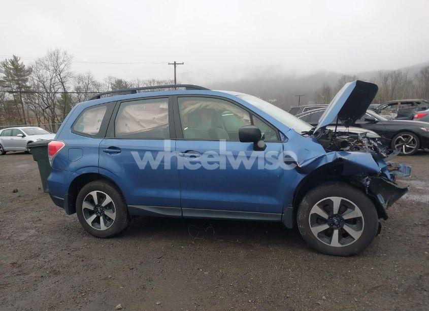 Photo 14 of 2018 Subaru Forester 2.5I (VIN JF2SJABC5JH497277)