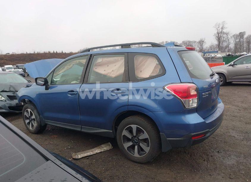 Photo 15 of 2018 Subaru Forester 2.5I (VIN JF2SJABC5JH497277)