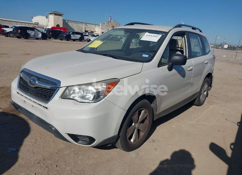 Photo 2 of 2015 Subaru Forester 2.5I (VIN JF2SJABC6FH492418)