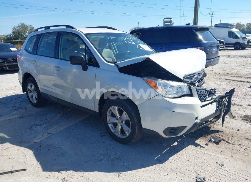 2016 Subaru Forester 2.5I (VIN JF2SJABC6GH541411) main photo