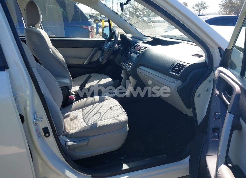 Photo 5 of 2016 Subaru Forester 2.5I (VIN JF2SJABC6GH541411)