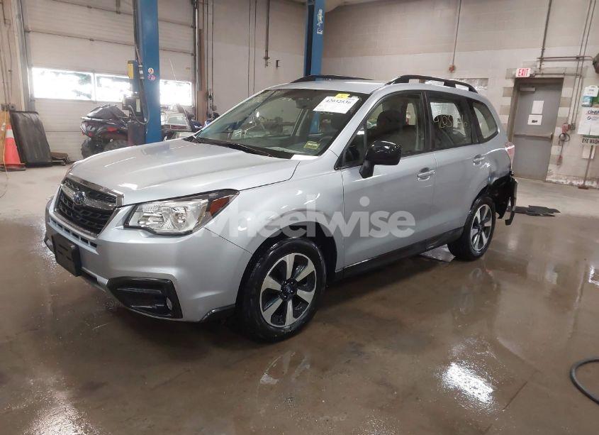 Photo 2 of 2017 Subaru Forester 2.5I (VIN JF2SJABC6HH449023)