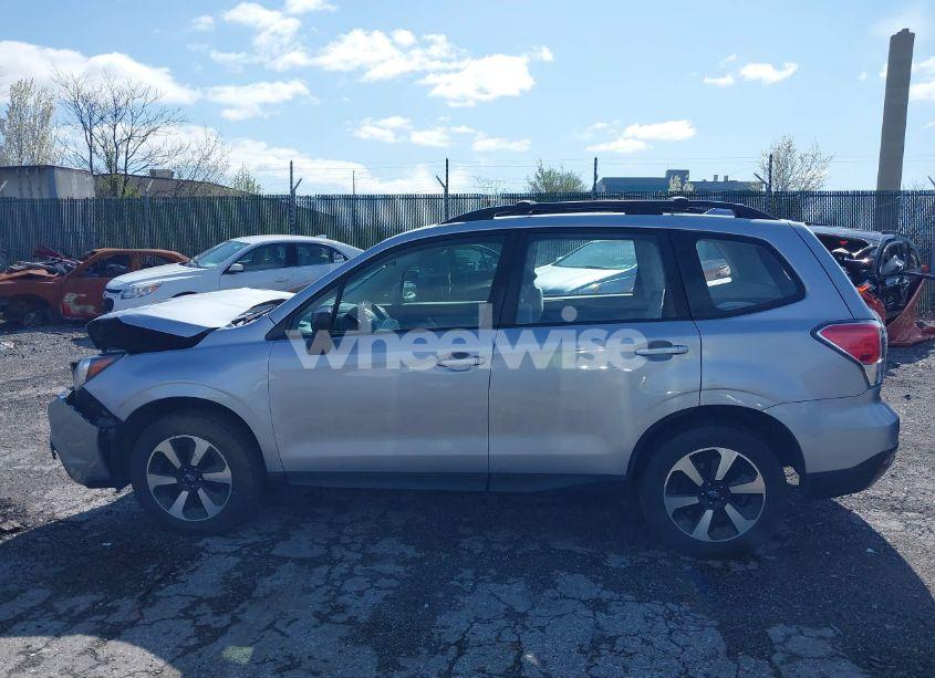 Photo 15 of 2017 Subaru Forester 2.5I (VIN JF2SJABC6HH451001)