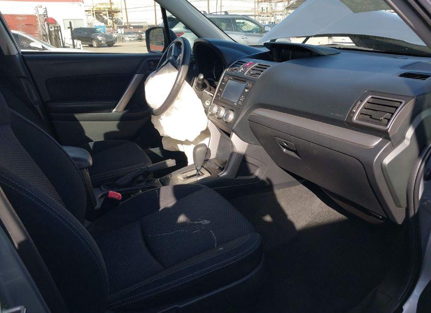 Photo 5 of 2017 Subaru Forester 2.5I (VIN JF2SJABC6HH456098)