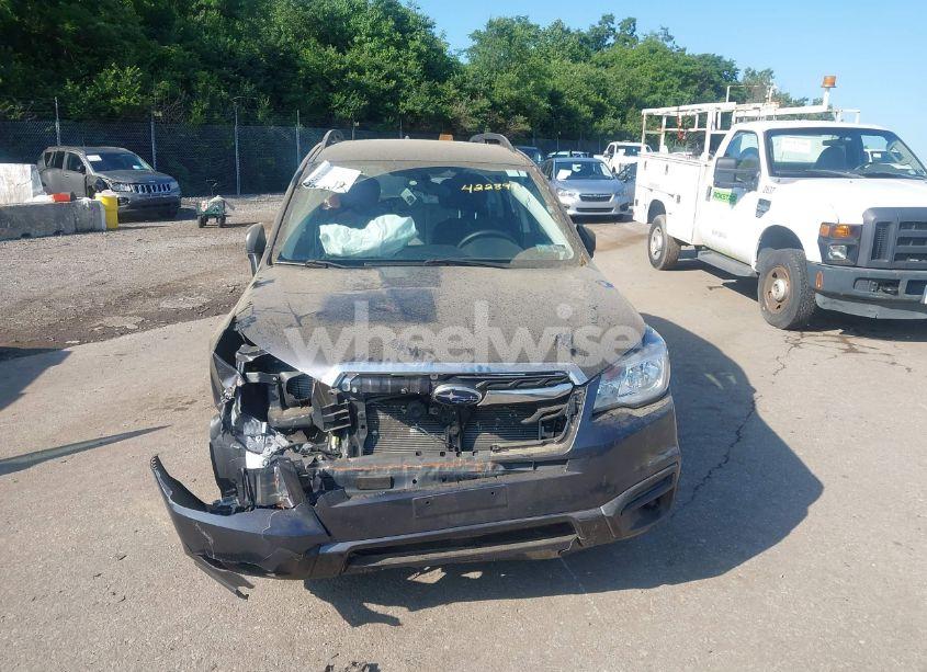 Photo 12 of 2018 Subaru Forester 2.5I (VIN JF2SJABC6JH422894)