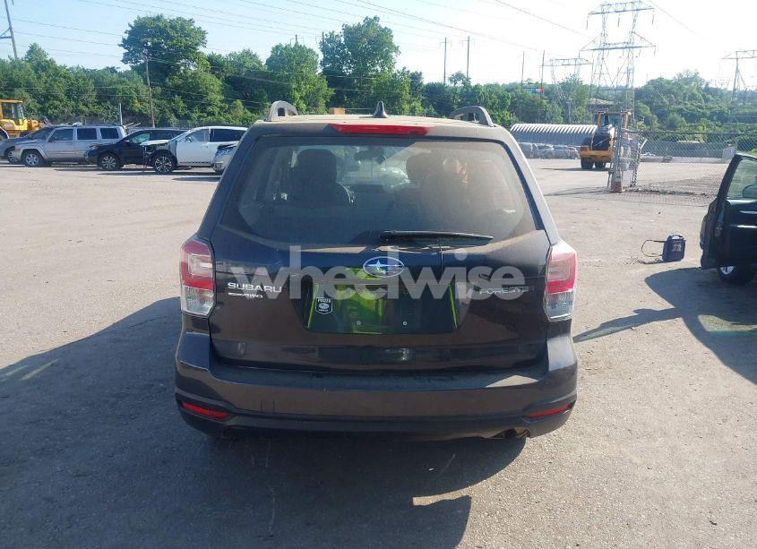 Photo 16 of 2018 Subaru Forester 2.5I (VIN JF2SJABC6JH422894)