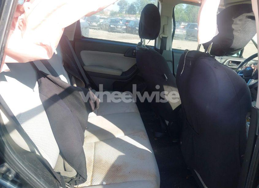 Photo 8 of 2018 Subaru Forester 2.5I (VIN JF2SJABC6JH422894)