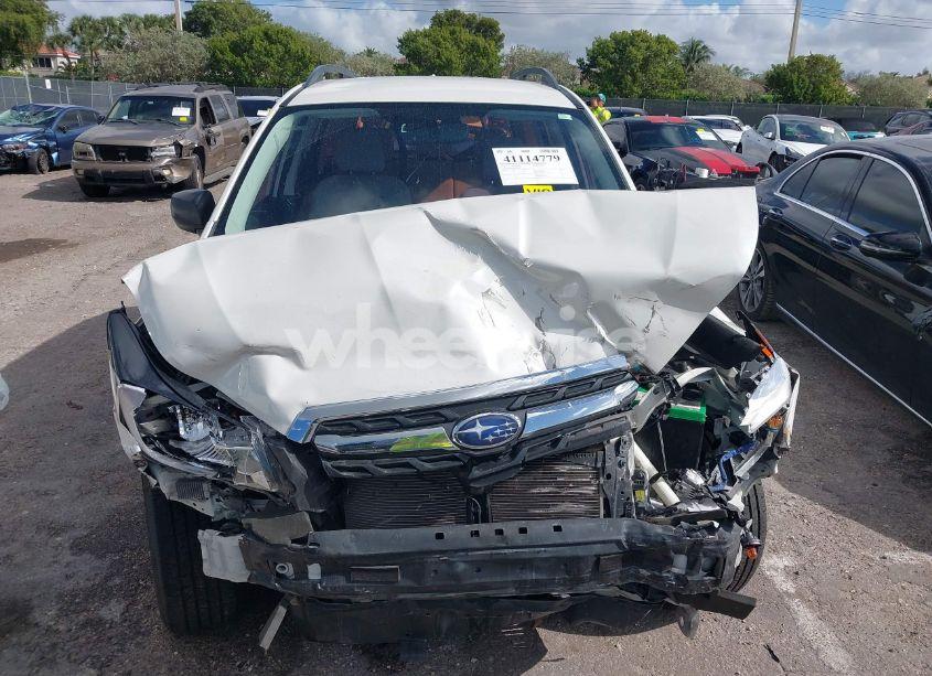 Photo 12 of 2018 Subaru Forester 2.5I (VIN JF2SJABC6JH438464)