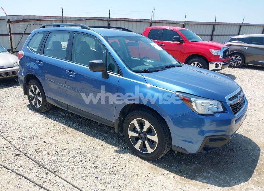 2018 Subaru Forester 2.5I (VIN JF2SJABC6JH458665) main photo