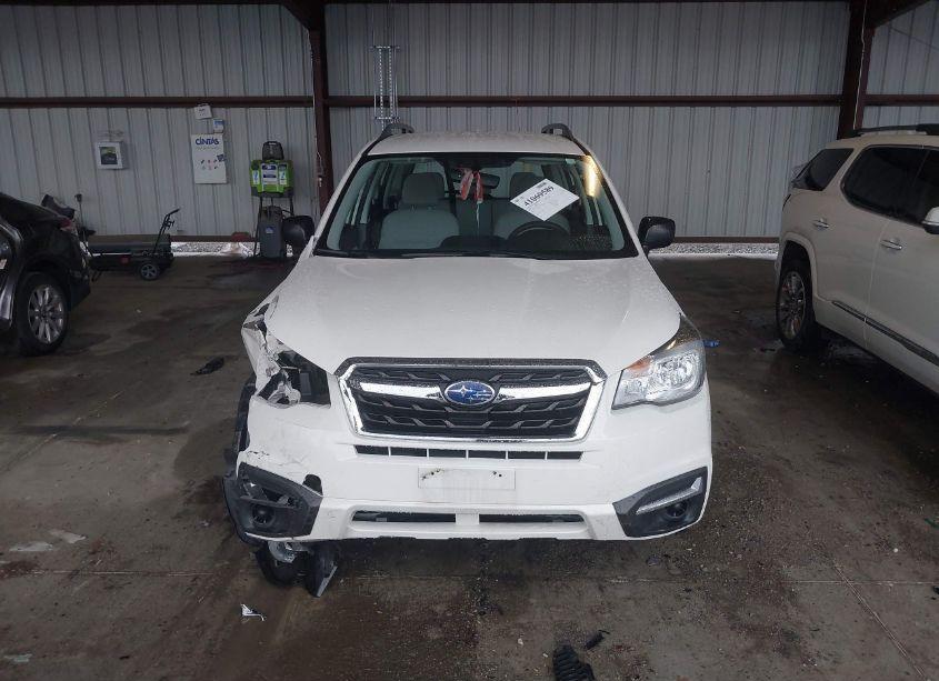 Photo 12 of 2018 Subaru Forester 2.5I (VIN JF2SJABC6JH576831)