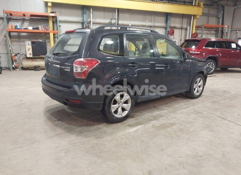 Photo 4 of 2015 Subaru Forester 2.5I (VIN JF2SJABC7FH501384)