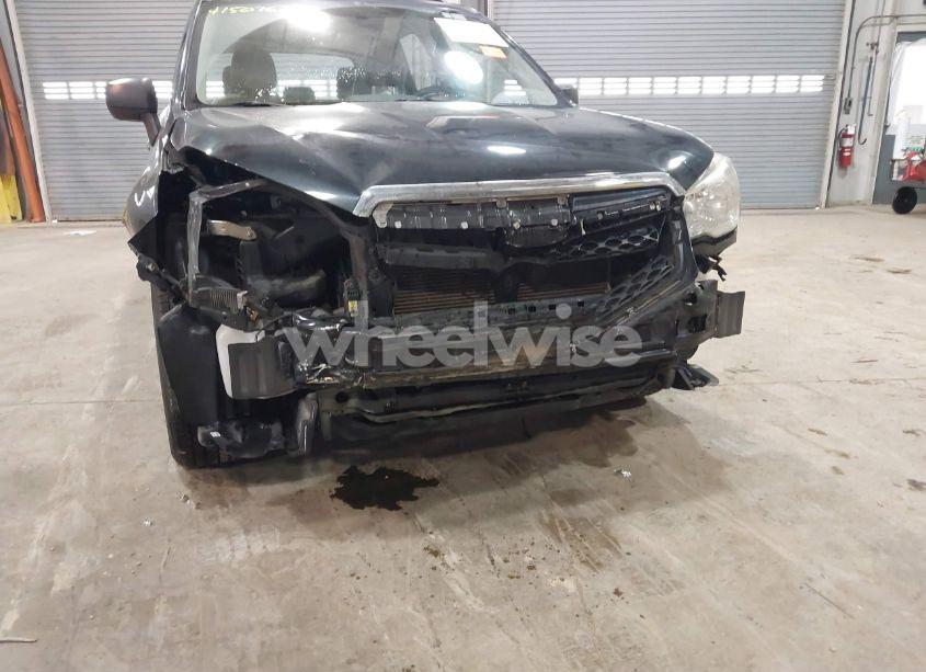 Photo 6 of 2015 Subaru Forester 2.5I (VIN JF2SJABC7FH501384)