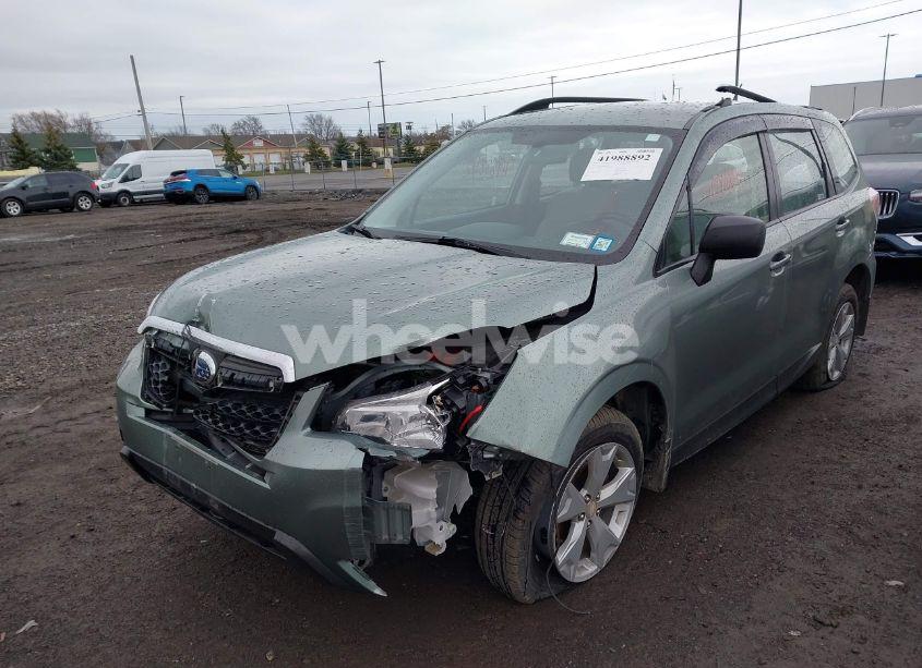 Photo 2 of 2015 Subaru Forester 2.5I (VIN JF2SJABC7FH562170)