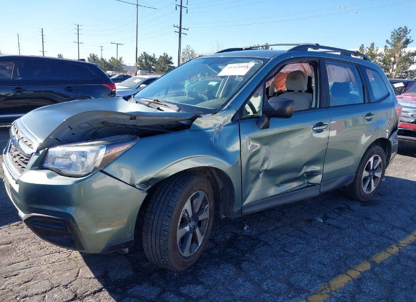 Photo 2 of 2017 Subaru Forester 2.5I (VIN JF2SJABC7HH438886)