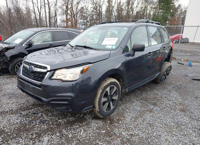 Photo 2 of 2017 Subaru Forester 2.5I (VIN JF2SJABC7HH493774)
