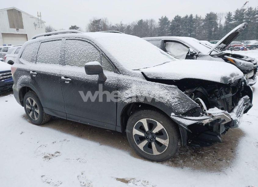 Photo 13 of 2018 Subaru Forester 2.5I (VIN JF2SJABC7JH410513)