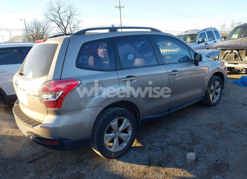 Photo 4 of 2015 Subaru Forester 2.5I (VIN JF2SJABC8FH815433)