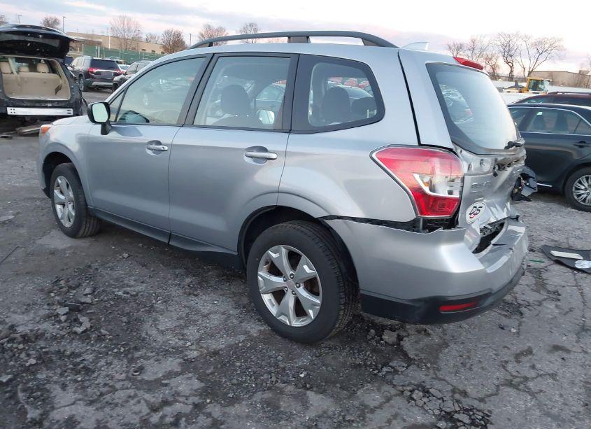 Photo 3 of 2016 Subaru Forester 2.5I (VIN JF2SJABC8GH518485)