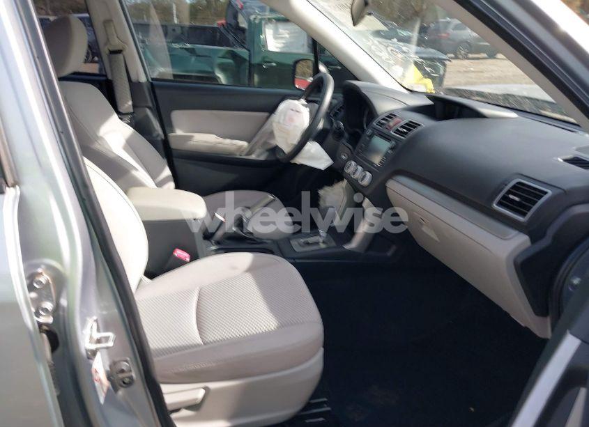 Photo 5 of 2016 Subaru Forester 2.5I (VIN JF2SJABC8GH540826)