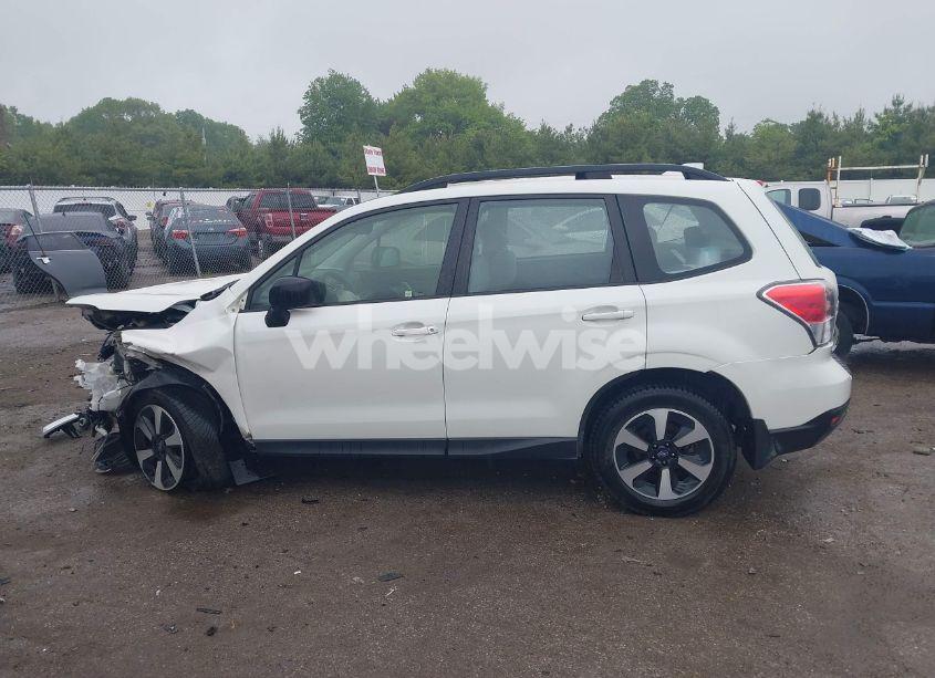 Photo 15 of 2017 Subaru Forester 2.5I (VIN JF2SJABC8HH416833)