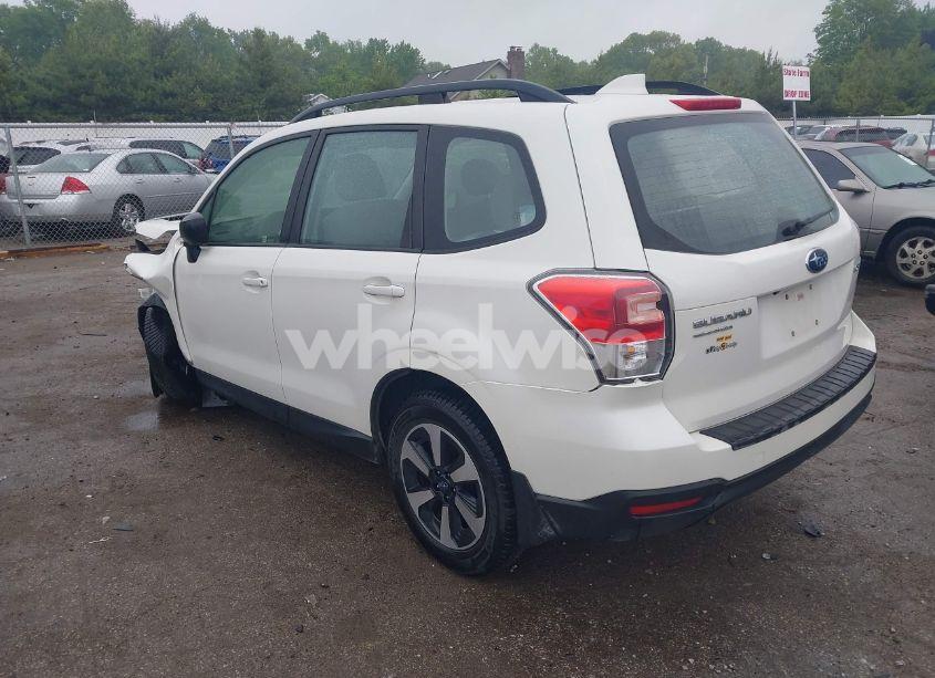 Photo 3 of 2017 Subaru Forester 2.5I (VIN JF2SJABC8HH416833)