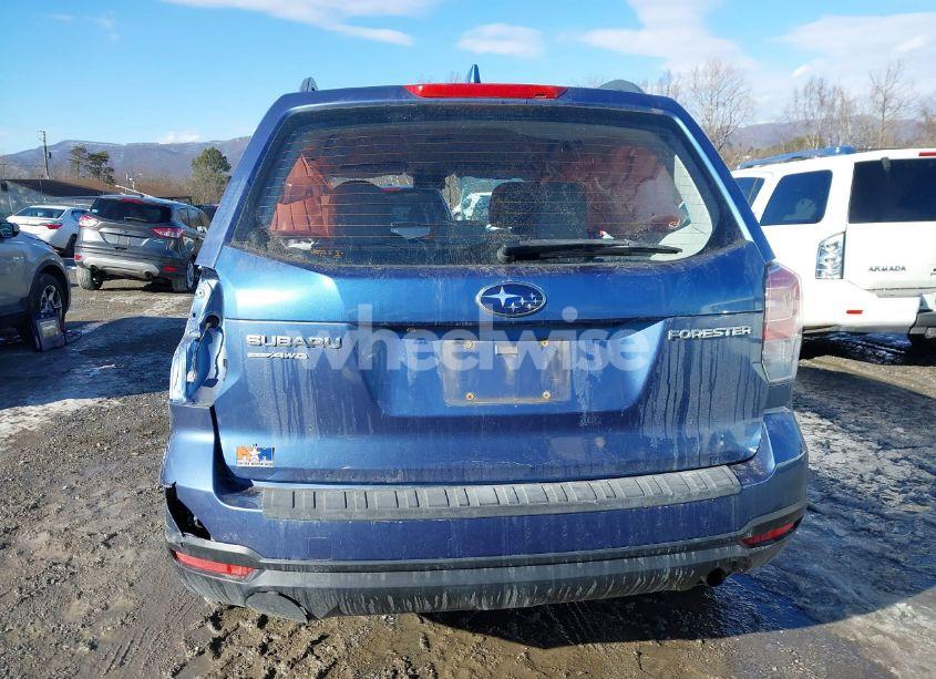 Photo 17 of 2018 Subaru Forester 2.5I (VIN JF2SJABC8JH488301)