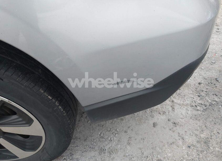 Photo 18 of 2018 Subaru Forester 2.5I (VIN JF2SJABC8JH524178)