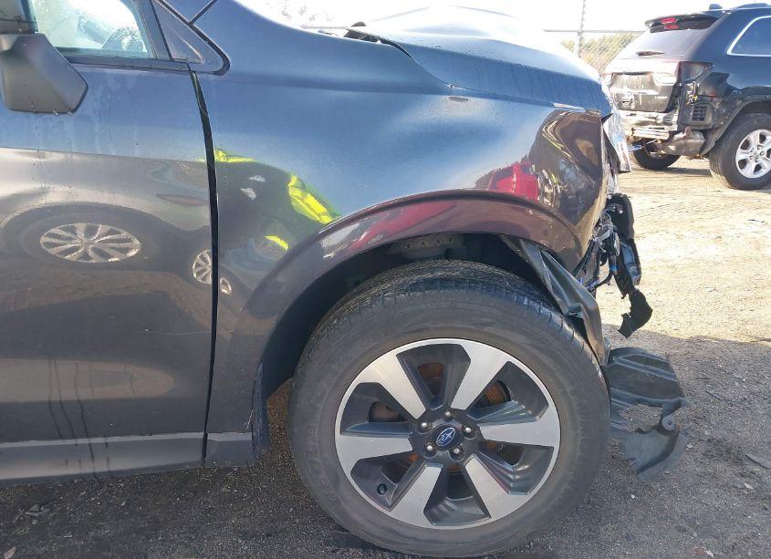 Photo 17 of 2018 Subaru Forester 2.5I (VIN JF2SJABC8JH589824)