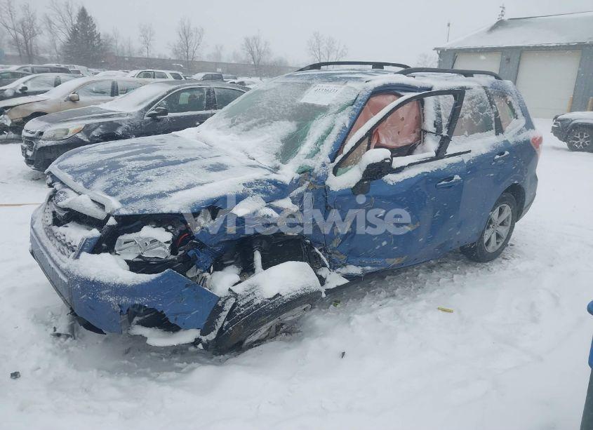 Photo 2 of 2015 Subaru Forester 2.5I (VIN JF2SJABC9FH495880)
