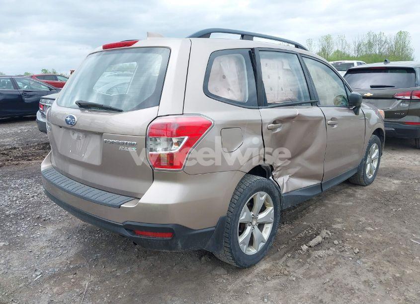 Photo 4 of 2016 Subaru Forester 2.5I (VIN JF2SJABC9GH549969)