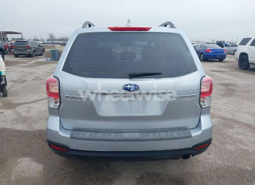 Photo 16 of 2017 Subaru Forester 2.5I (VIN JF2SJABC9HH487989)