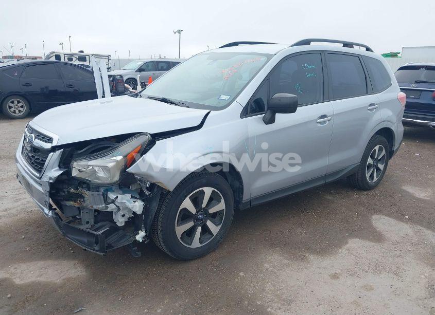 Photo 2 of 2017 Subaru Forester 2.5I (VIN JF2SJABC9HH487989)