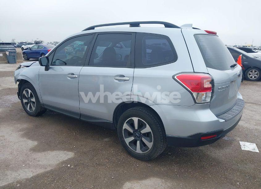 Photo 3 of 2017 Subaru Forester 2.5I (VIN JF2SJABC9HH487989)