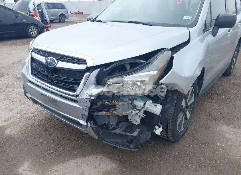 Photo 6 of 2017 Subaru Forester 2.5I (VIN JF2SJABC9HH487989)