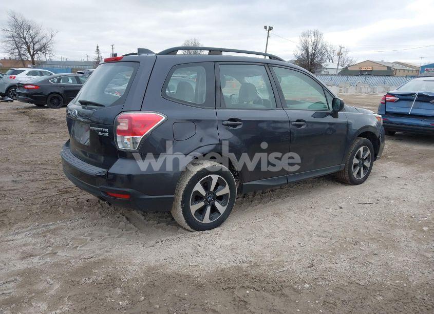 Photo 4 of 2017 Subaru Forester 2.5I (VIN JF2SJABC9HH492965)