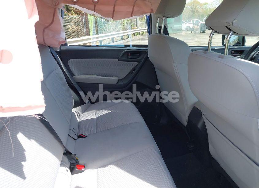 Photo 8 of 2018 Subaru Forester 2.5I (VIN JF2SJABC9JH525596)