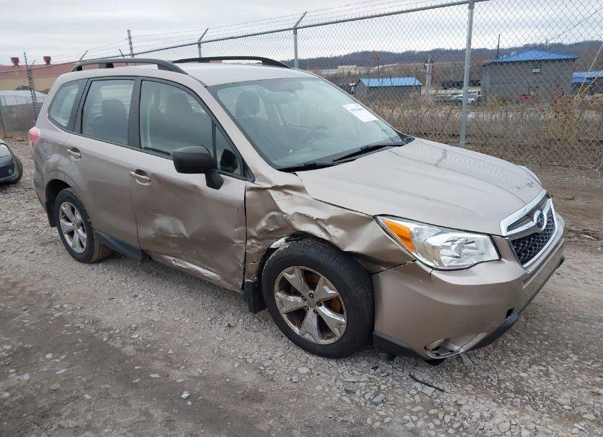 2015 Subaru Forester 2.5I (VIN JF2SJABCXFH598242) main photo
