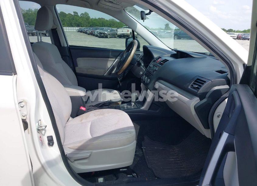 Photo 5 of 2015 Subaru Forester 2.5I (VIN JF2SJABCXFH842343)