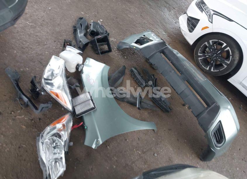 Photo 12 of 2016 Subaru Forester 2.5I (VIN JF2SJABCXGH488759)