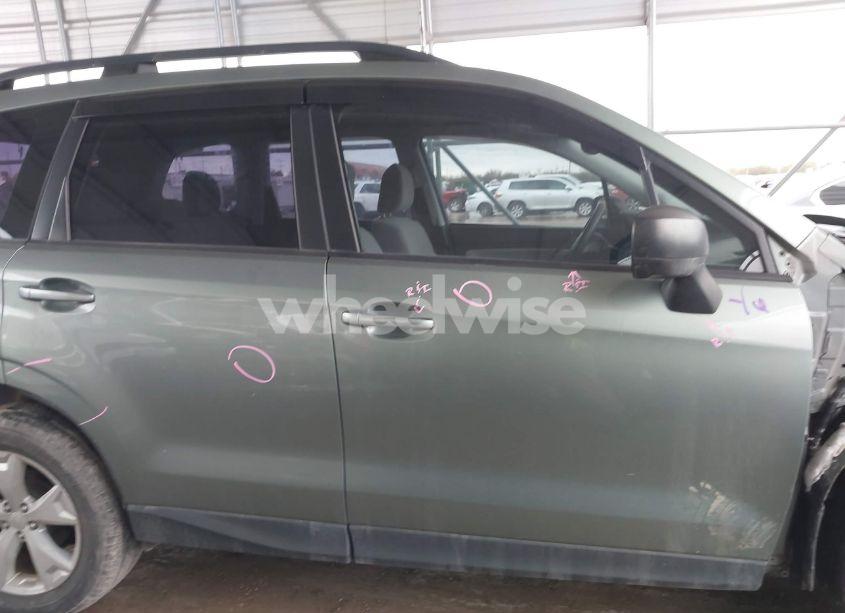 Photo 14 of 2016 Subaru Forester 2.5I (VIN JF2SJABCXGH488759)