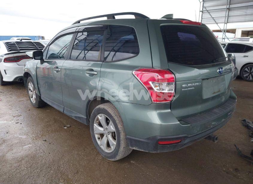 Photo 3 of 2016 Subaru Forester 2.5I (VIN JF2SJABCXGH488759)