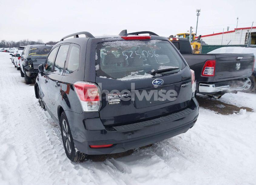 Photo 17 of 2018 Subaru Forester 2.5I (VIN JF2SJABCXJH525056)