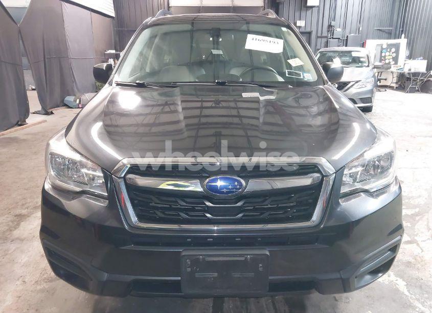 Photo 12 of 2018 Subaru Forester 2.5I (VIN JF2SJABCXJH534016)