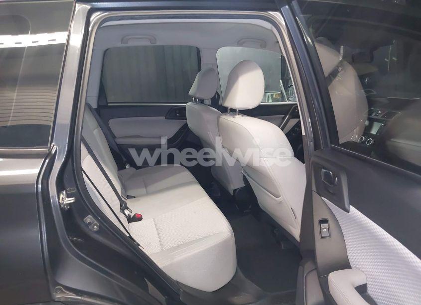 Photo 8 of 2018 Subaru Forester 2.5I (VIN JF2SJABCXJH534016)