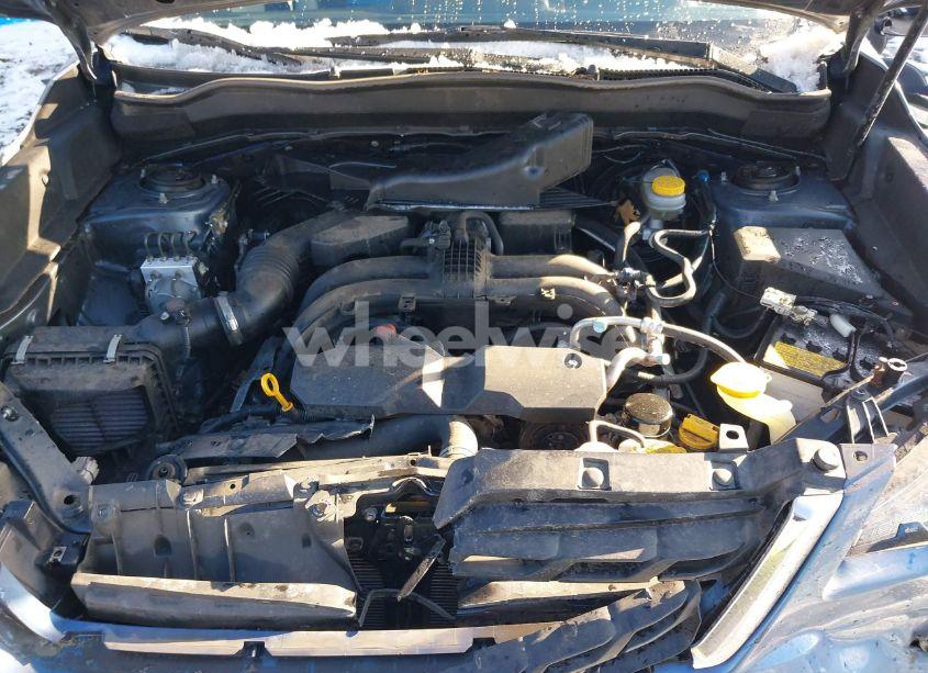 Photo 10 of 2018 Subaru Forester 2.5I (VIN JF2SJABCXJH585211)