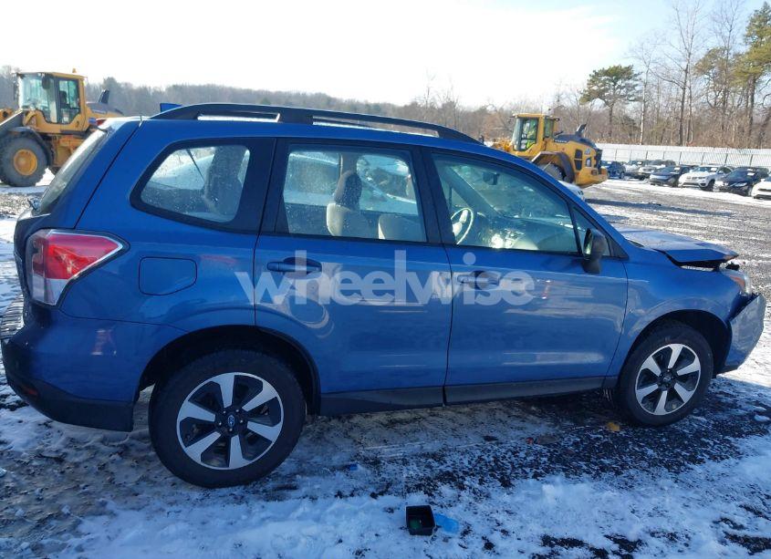 Photo 13 of 2018 Subaru Forester 2.5I (VIN JF2SJABCXJH585211)