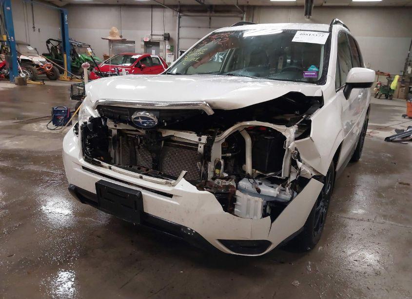 Photo 6 of 2014 Subaru Forester 2.5I PREMIUM (VIN JF2SJACC6EG439608)