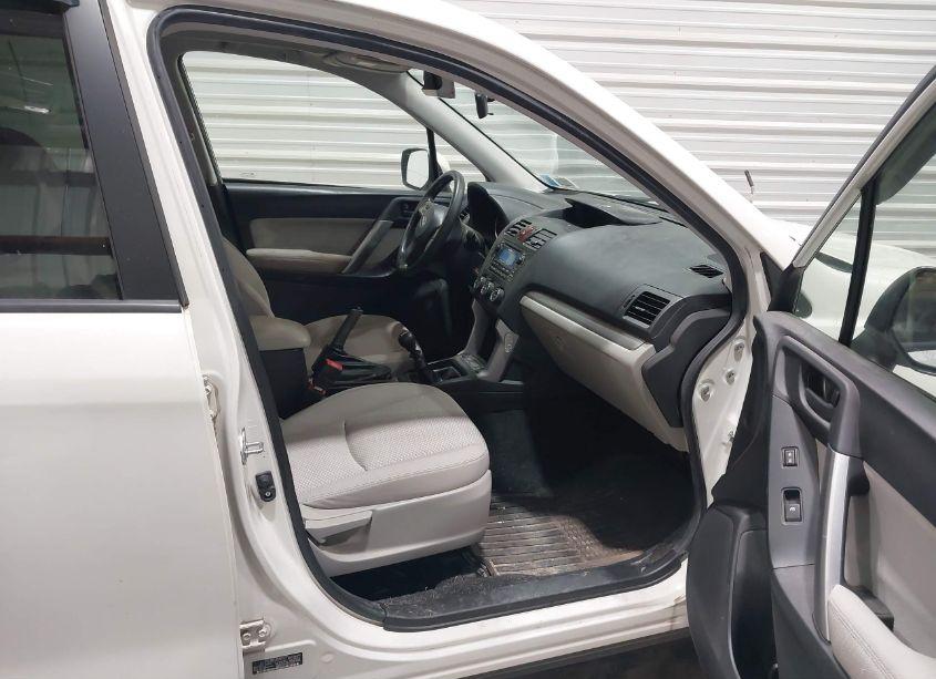 Photo 5 of 2015 Subaru Forester 2.5I PREMIUM (VIN JF2SJADC0FG497312)