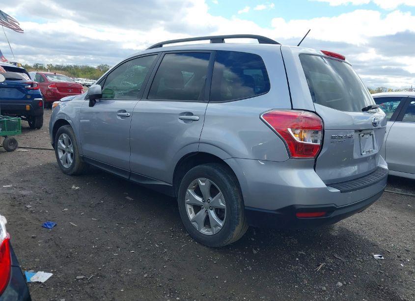 Photo 3 of 2015 Subaru Forester 2.5I PREMIUM (VIN JF2SJADC0FH425553)